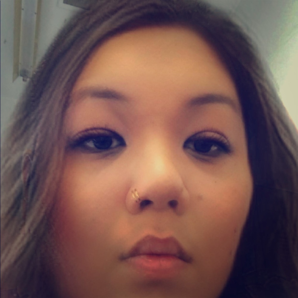 Meet your Posher, Vanessa